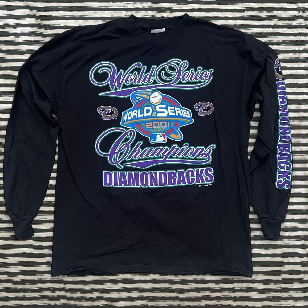2001 diamond backs World Series Champions black long sleeve
